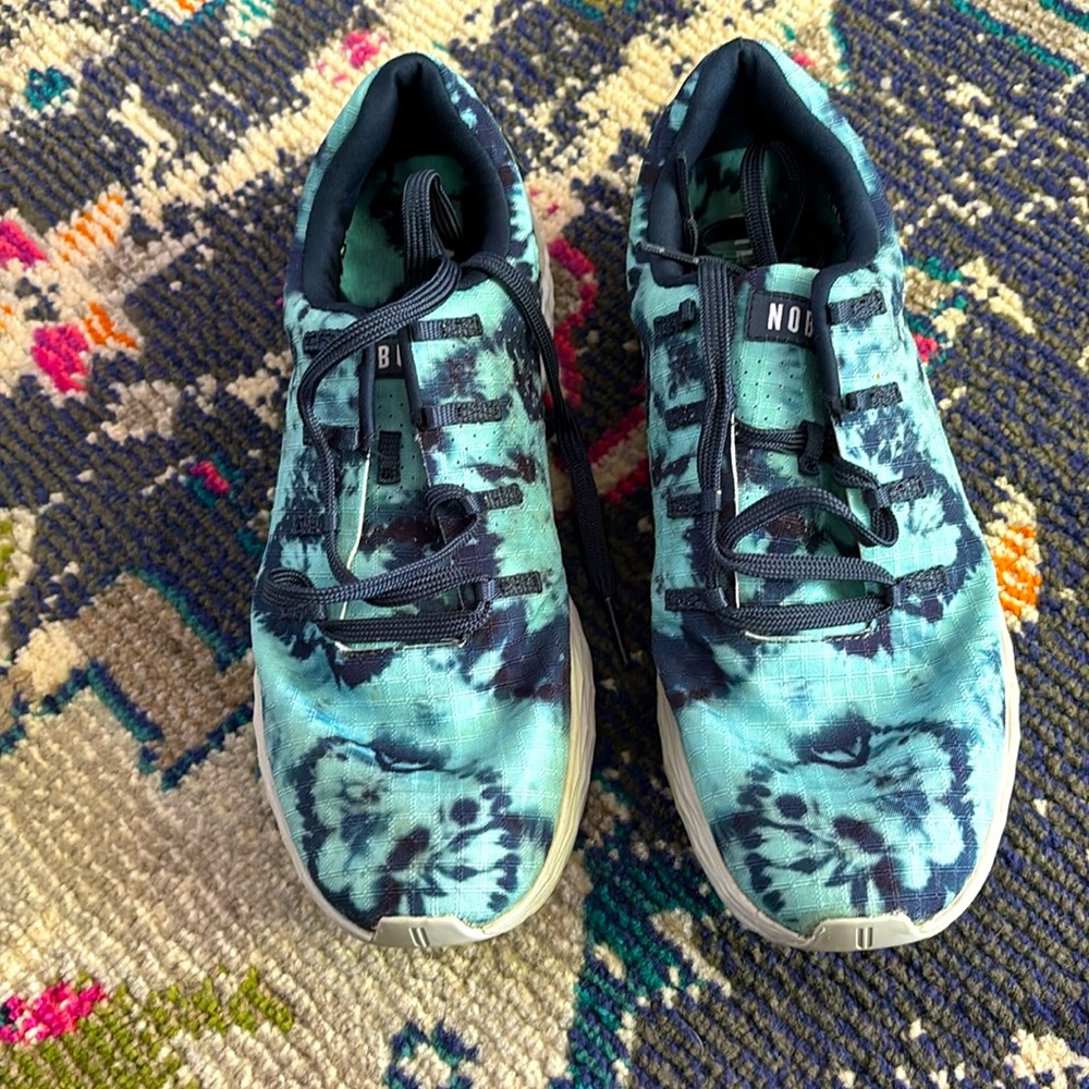 NOBULL women’s 9.5 All Day shoe